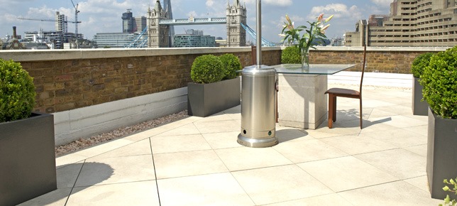 Roof terrace paving London