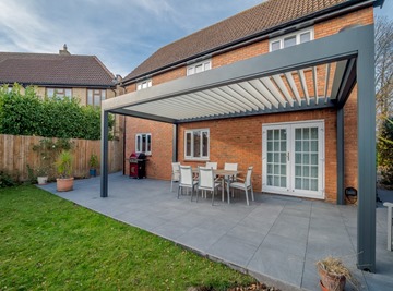 Veranda with Fusionstone Graphite Porcelain Paving