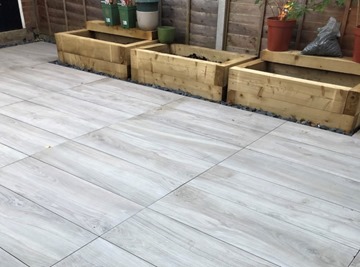 20mm Forest Grey Larch Paving