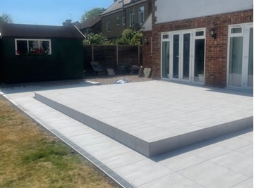 20mm Hampton Silver Paving