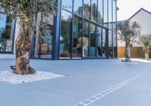 Porcelain Patio Paving