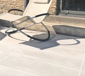 Light Paving Slabs