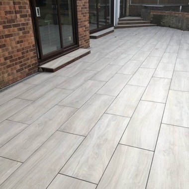 20mm Forest Grey Larch Porcelain Paving