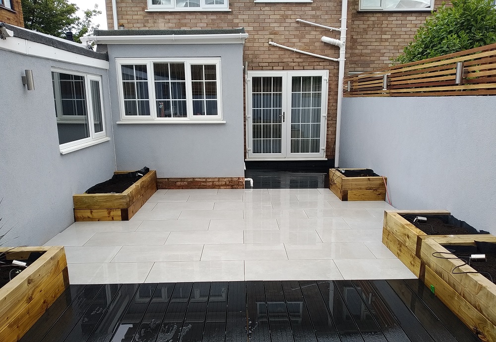 Back garden with Stoneware Silver porcelain paving